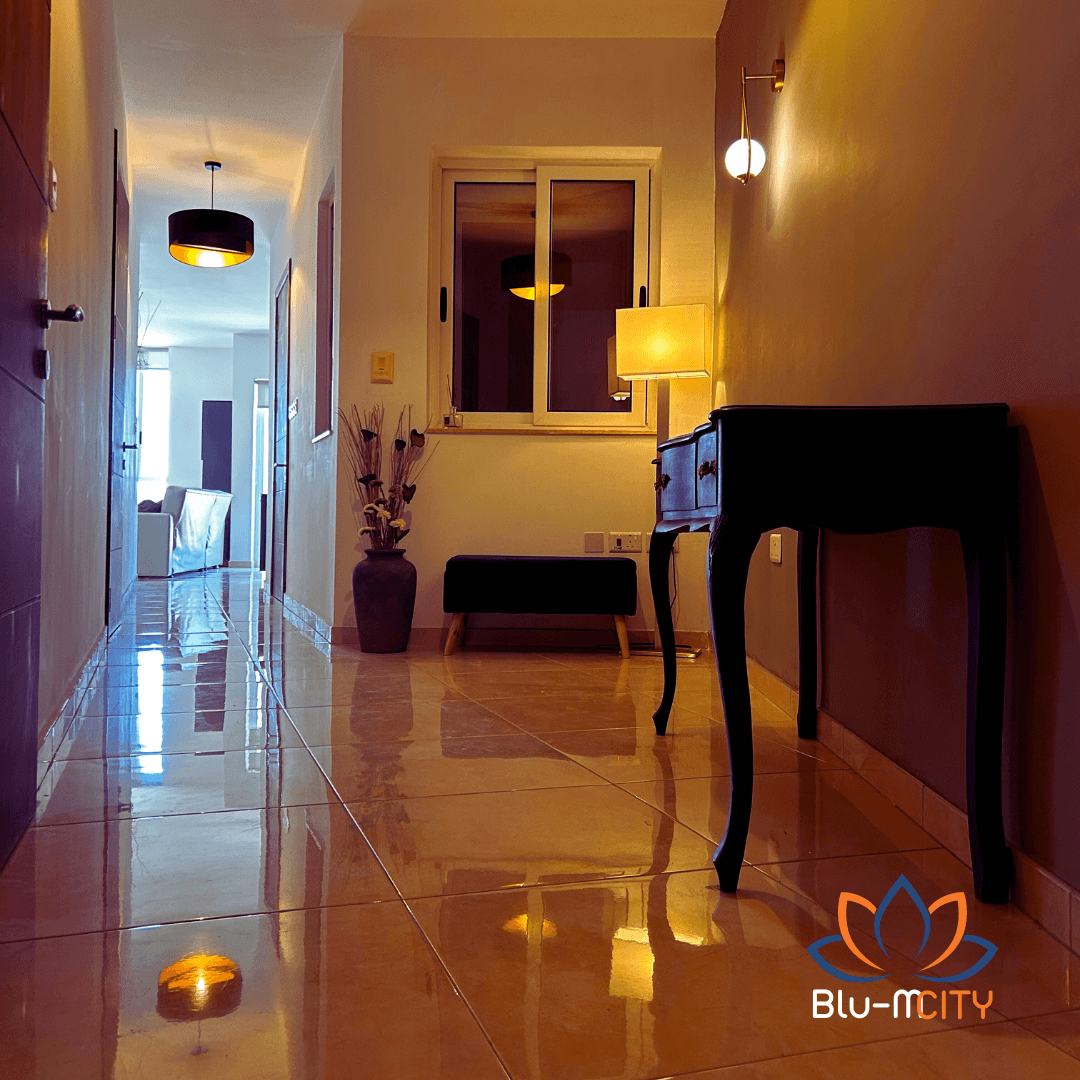 Three-Bedroom Two-Bathroom Sea View Apartment image 7