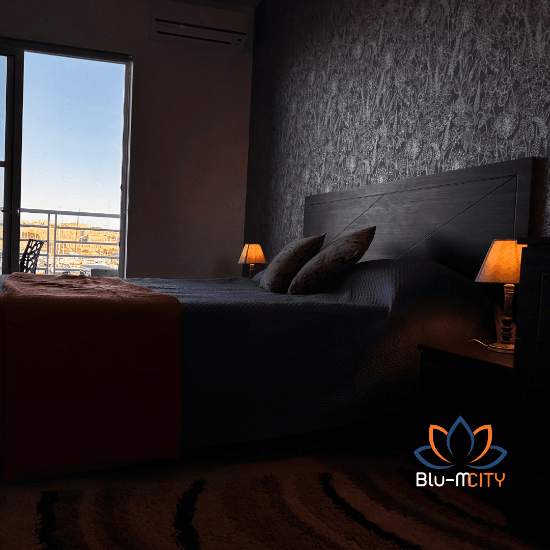 Three-Bedroom Two-Bathroom Sea View Apartment image 7