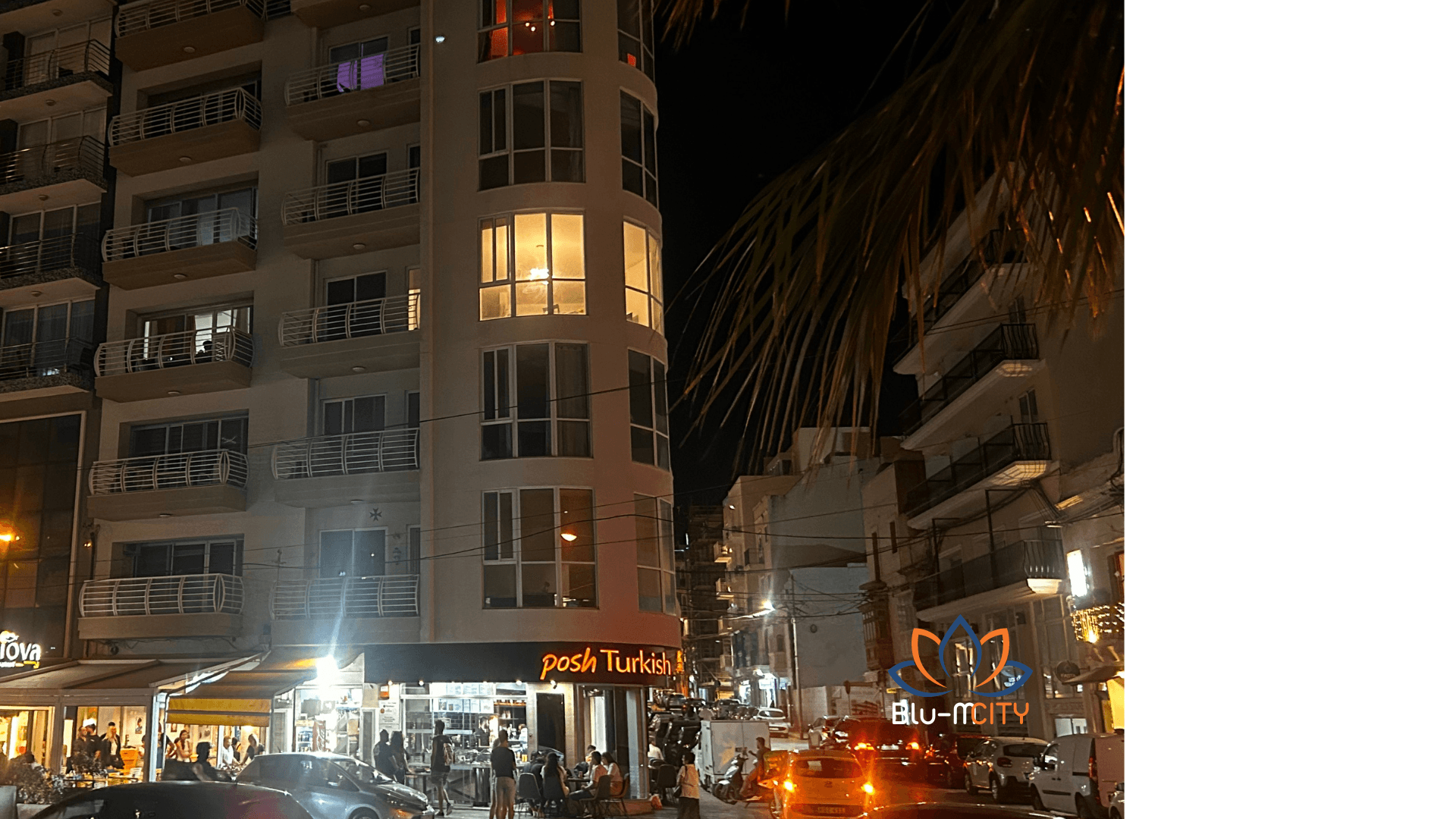 Three-Bedroom Two-Bathroom Sea View Apartment image 7